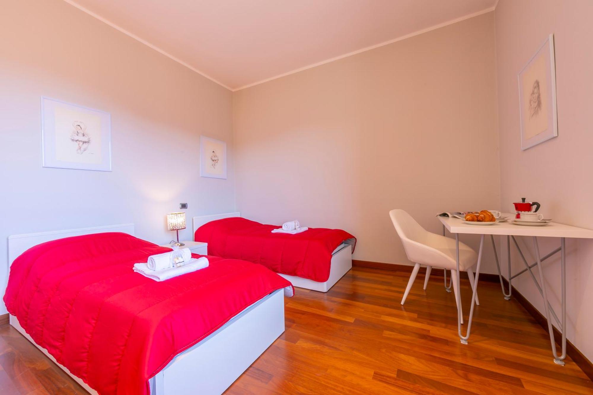 Appartamento Il Golfo Lake View - Happy Rentals Laveno Exterior photo